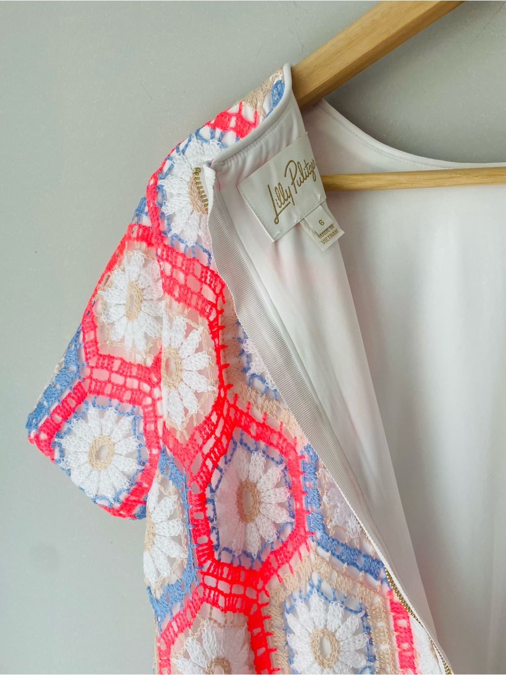 Lilly Pulitzer Leyla Shift Dress Unicorn - Picture 11 of 13